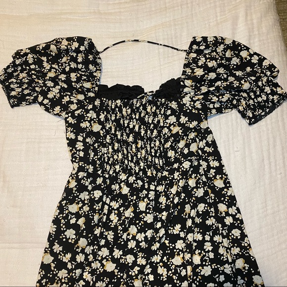 Rebekah floral bustier mini swing dress from Francesca’s - Picture 5 of 7